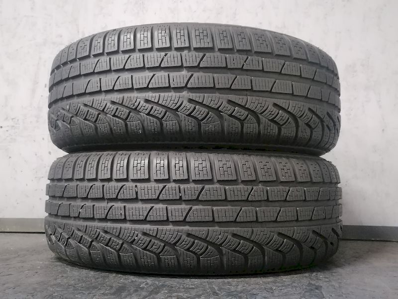 Шини б\у 205/50 R17