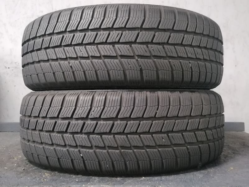 Шини б\у 225/50 R17