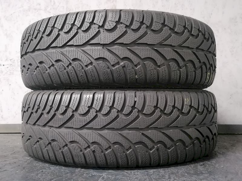 Шини б\у 225/40 R18