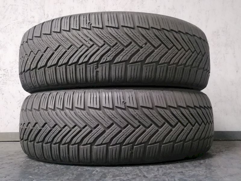 Шини б\у 215/55 R17
