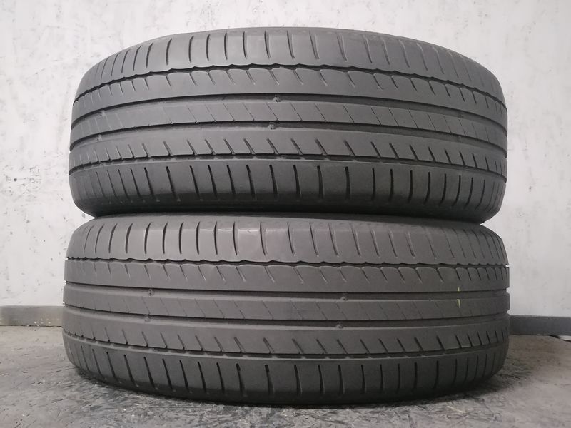 Шини б\у 205/55 R17