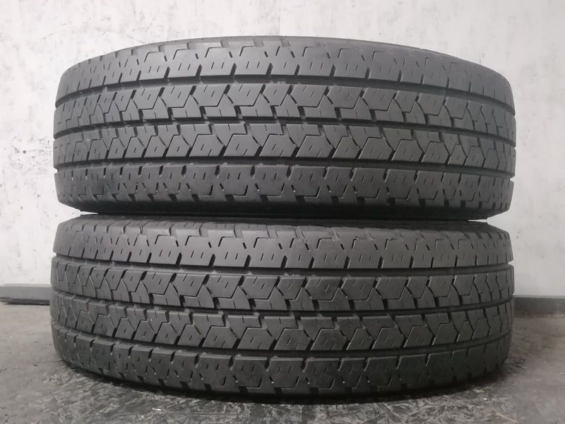 Шини б\у 195/65 R16C