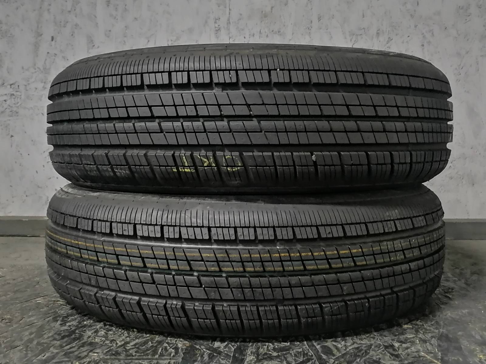 Шини б\у 165/70 R14