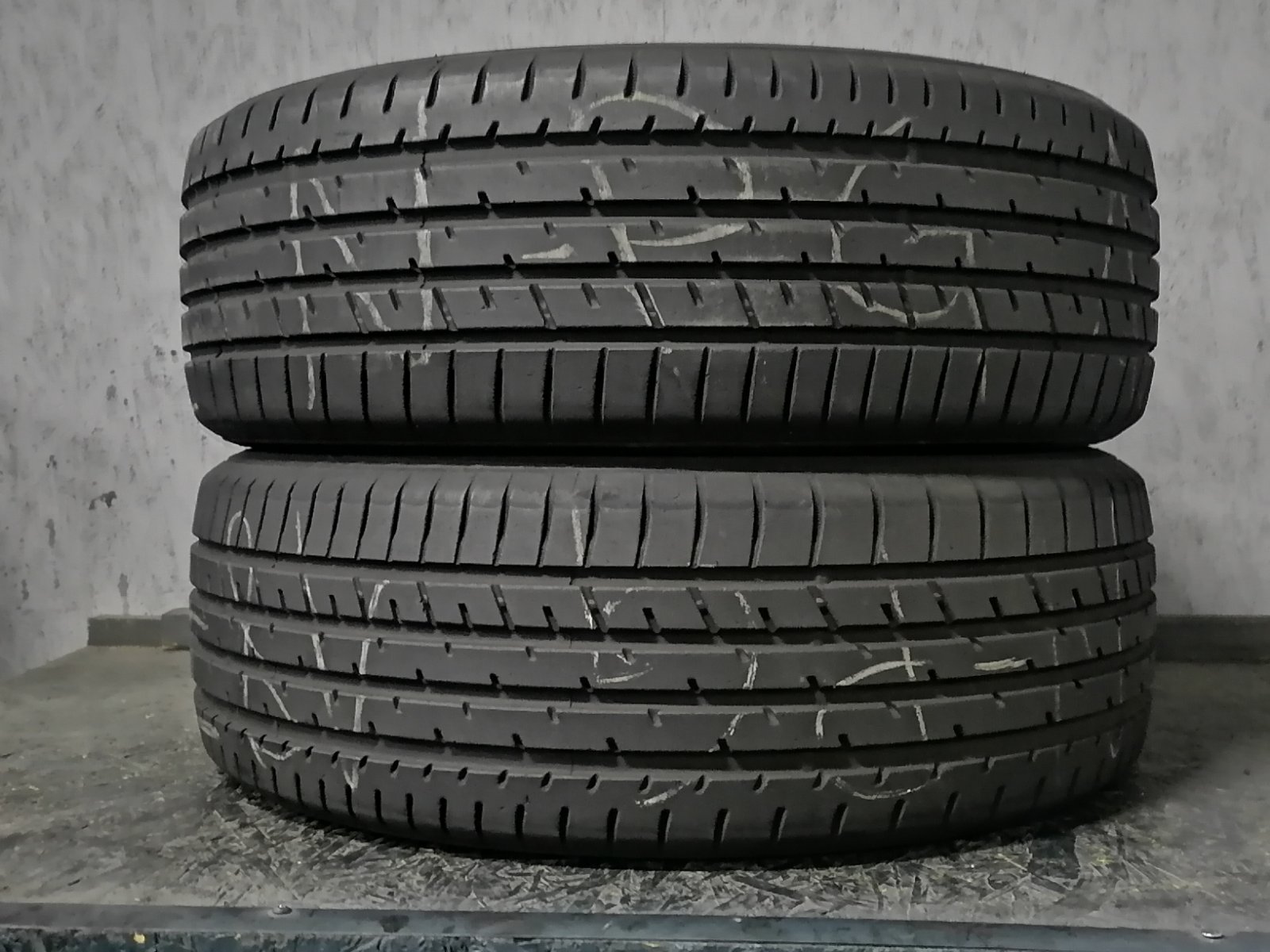 Шини б\у 225/55 R19