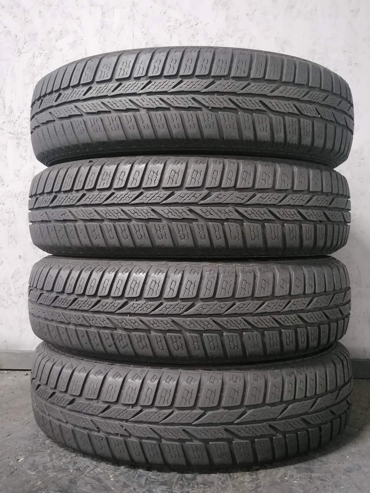 Шини б\у 145/80 R13