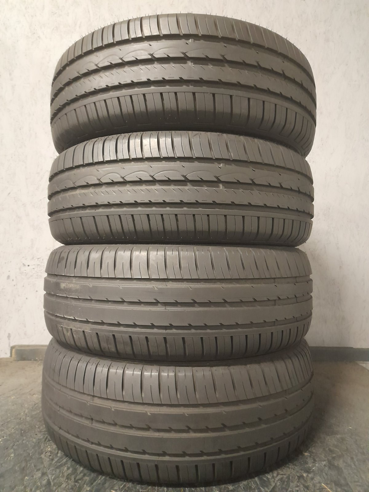 Шини б\у 195/55 R16