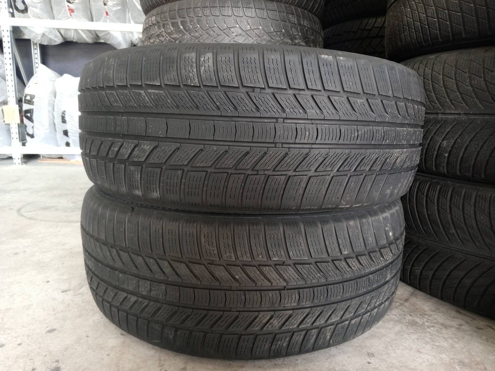 Шини б\у 255/50 R19