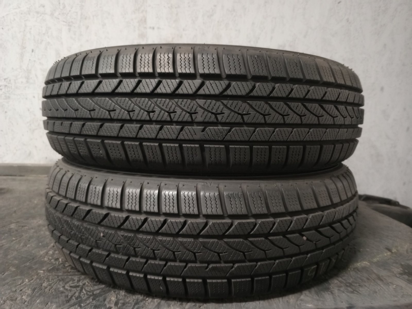 Шини б\у 165/65 R15