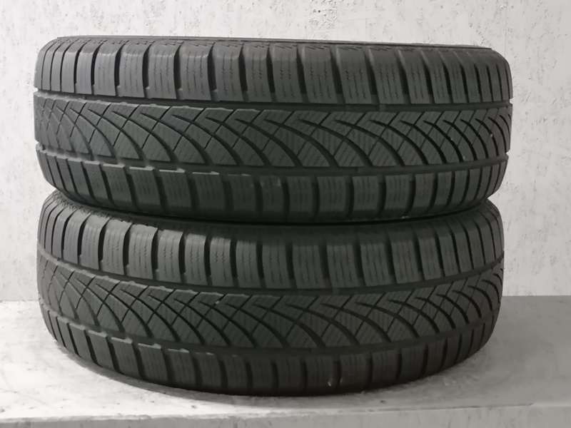 Шини б\у 215/60 R17