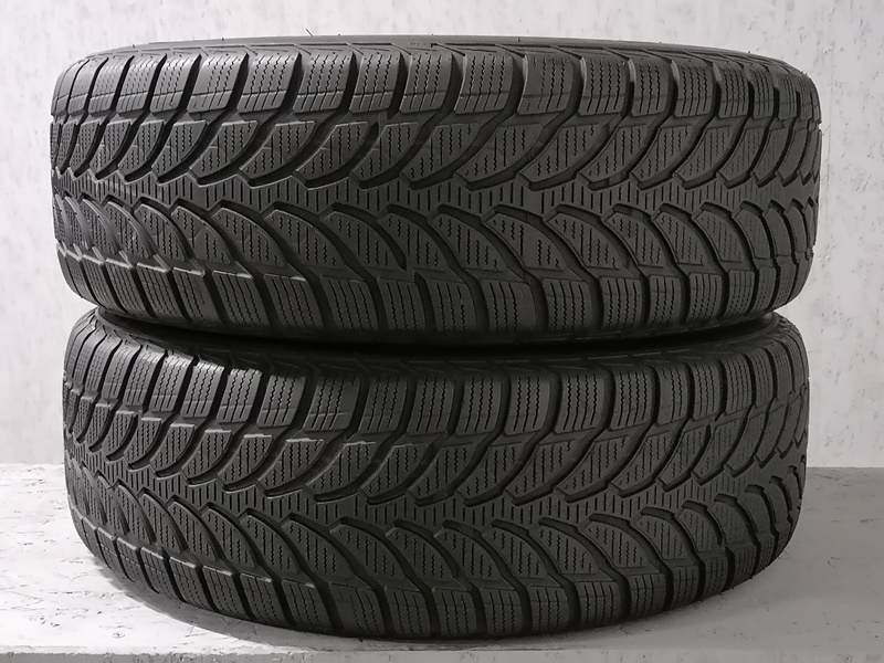 Шини б\у 205/60 R16