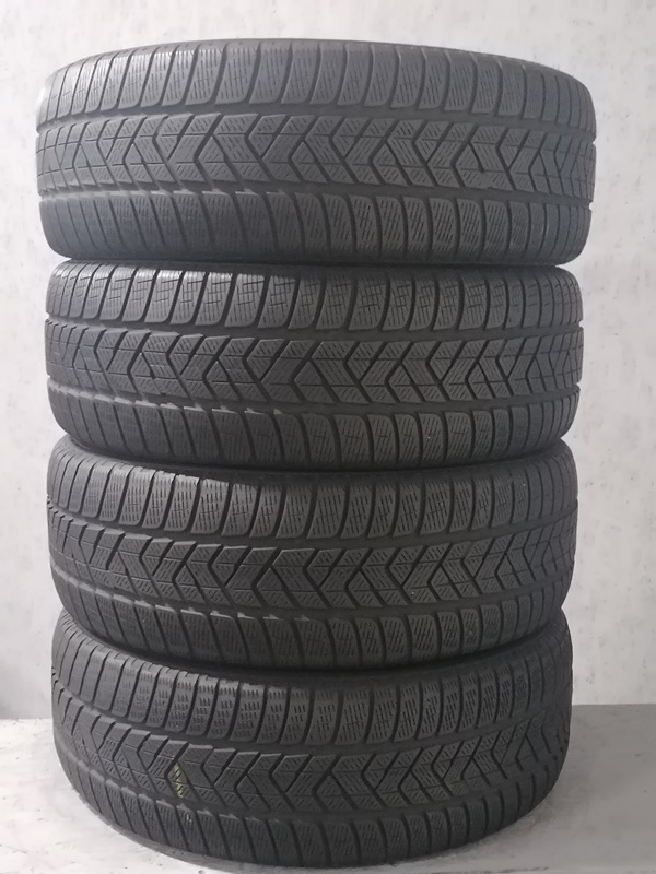Шини б\у 235/60 R18