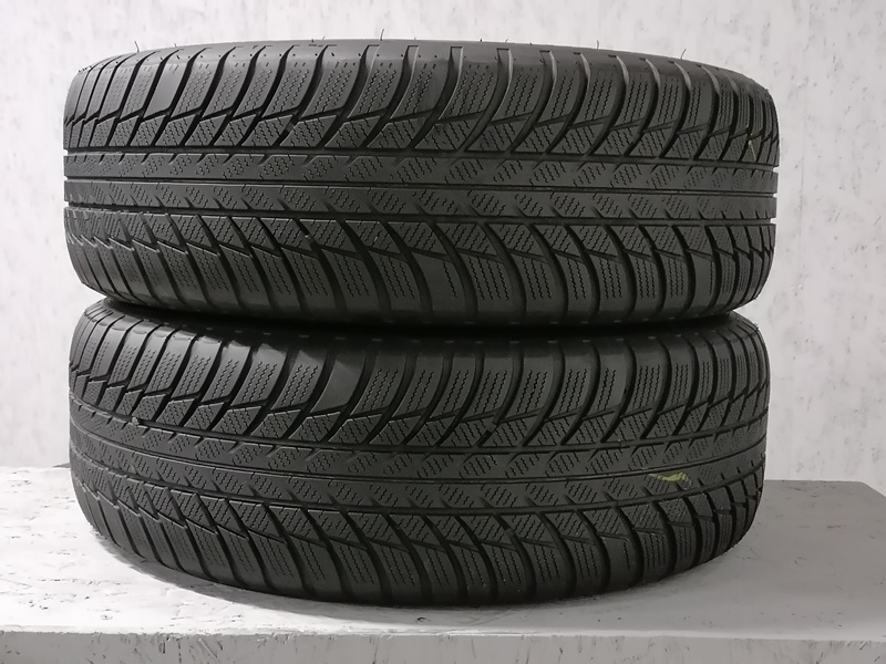 Шини б\у 205/60 R16