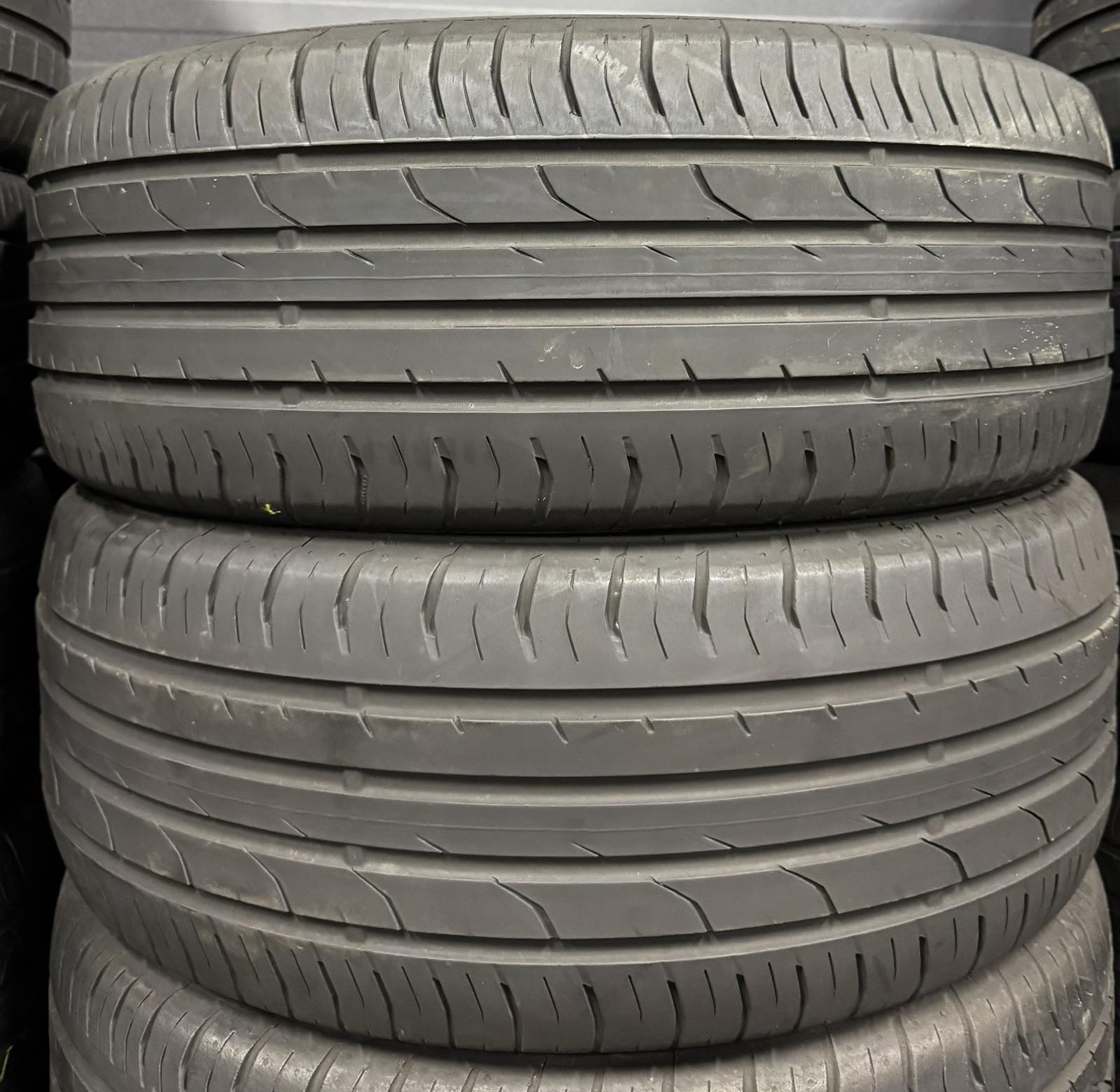 Шини б\у 205/60 R16