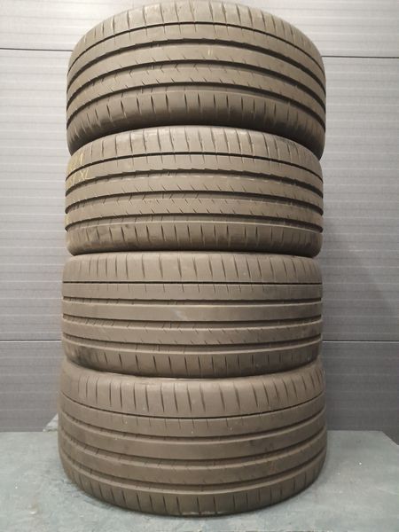 Шини б\у 265/40 R21