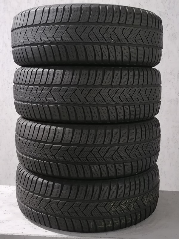 Шини б\у 225/55 R17