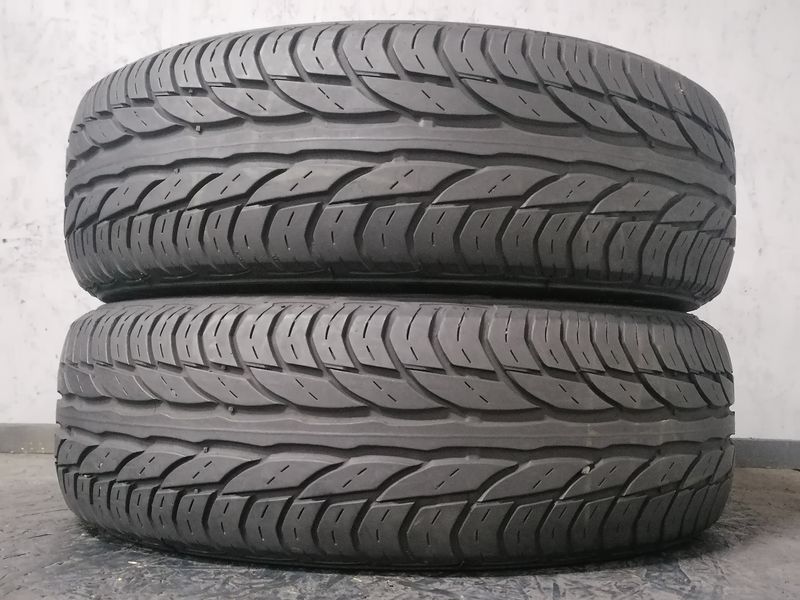 Шини б\у 205/55 R16