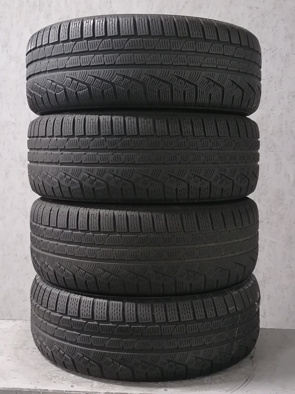 Шини б\у 225/55 R17