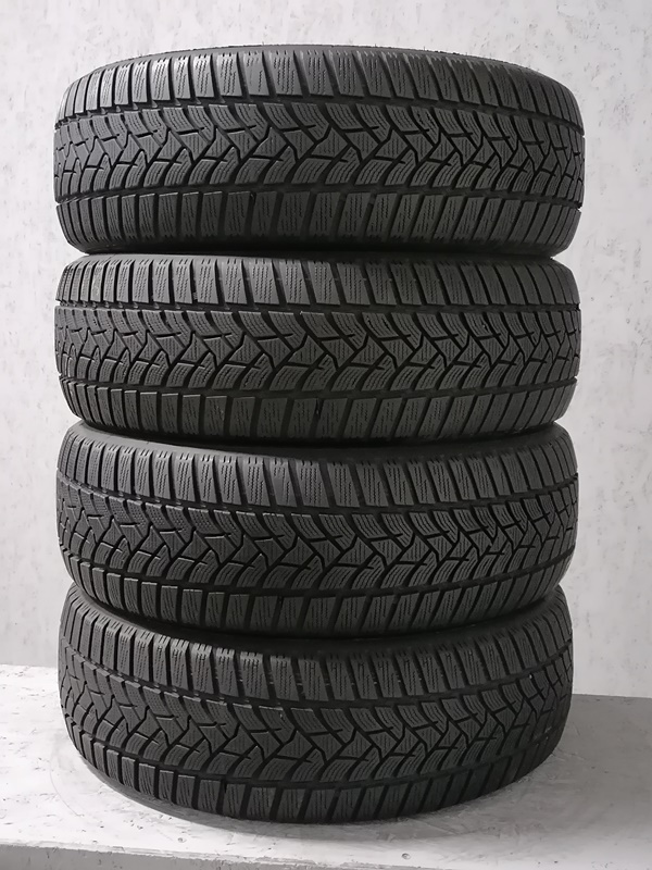 Шини б\у 215/60 R16