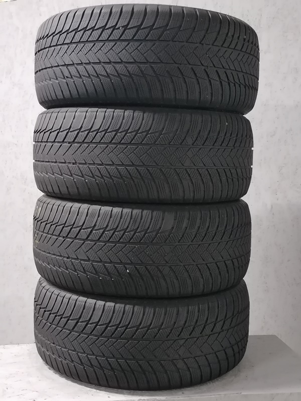 Шини б\у 285/45 R21