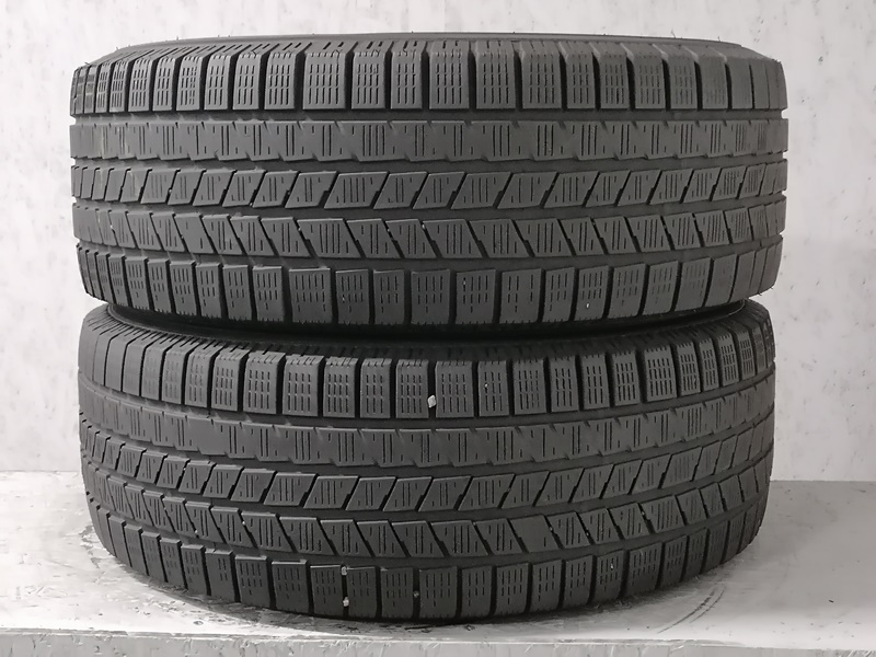 Шини б\у 235/55 R18