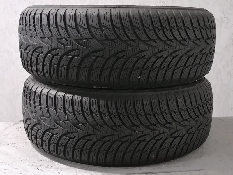 Шини б\у 215/60 R16