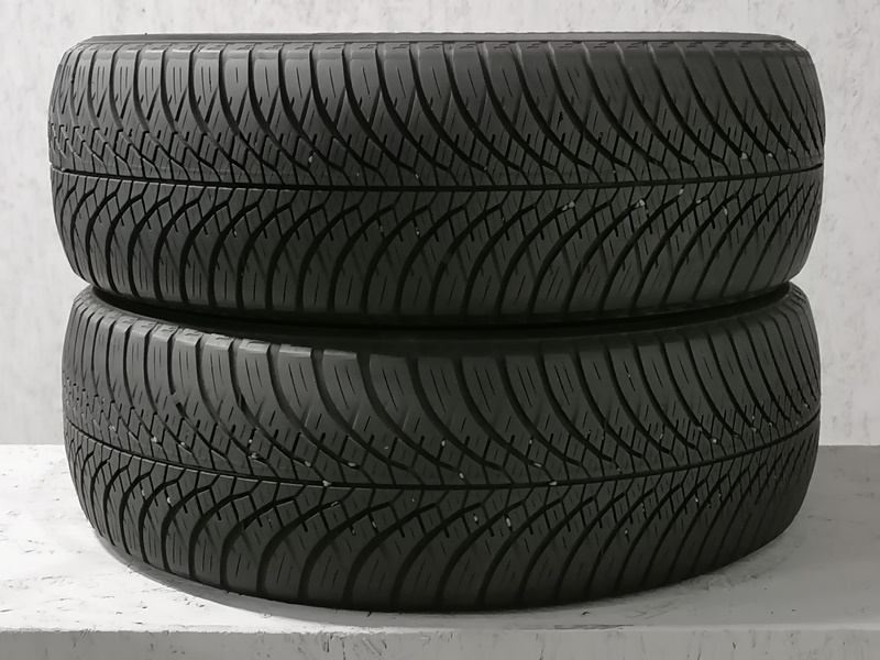 Шини б\у 205/60 R16