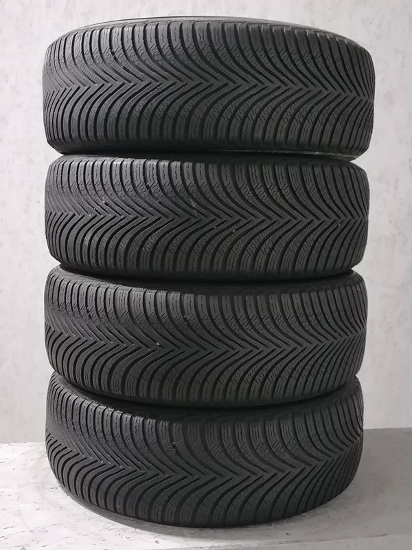 Шини б\у 215/65 R17
