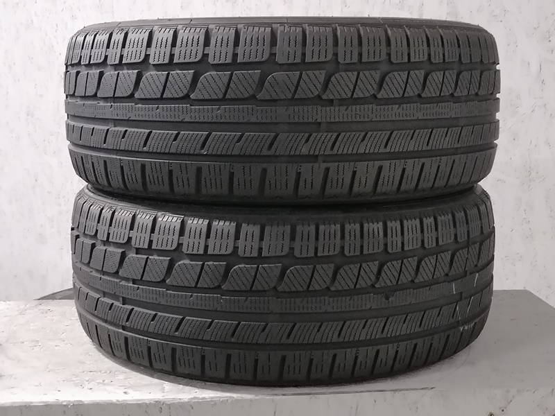 Шини б\у 235/45 R19