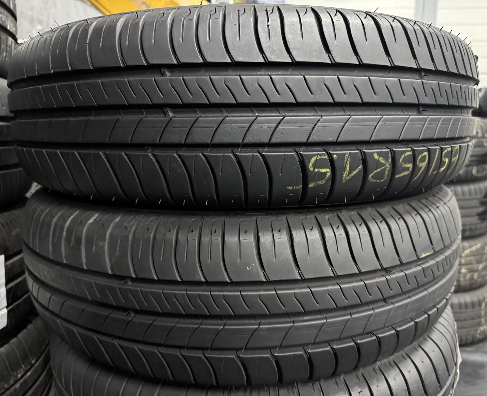 Шини б\у 165/65 R15