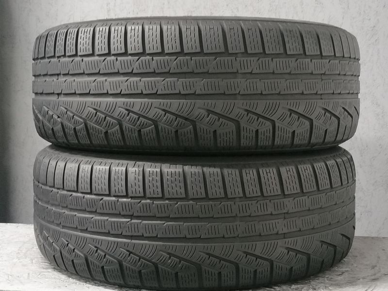 Шини б\у 225/55 R17
