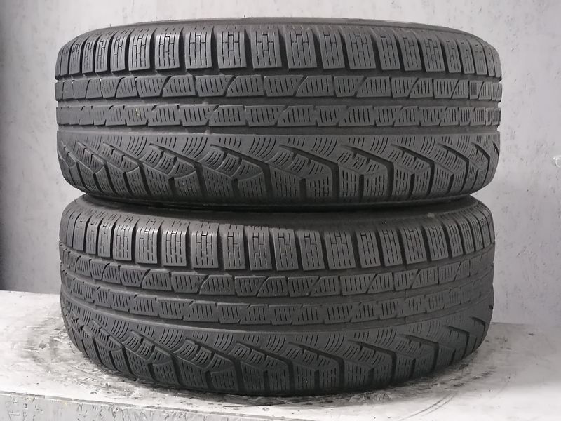 Шини б\у 225/55 R17
