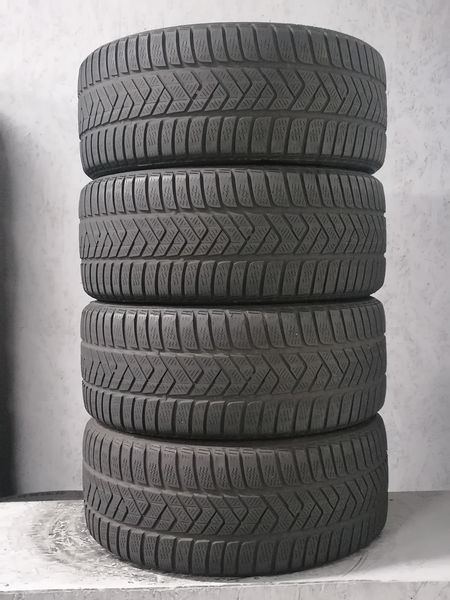 Шини б\у 245/40 R18