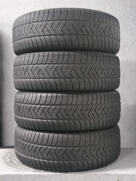 Шини б\у 235/65 R17