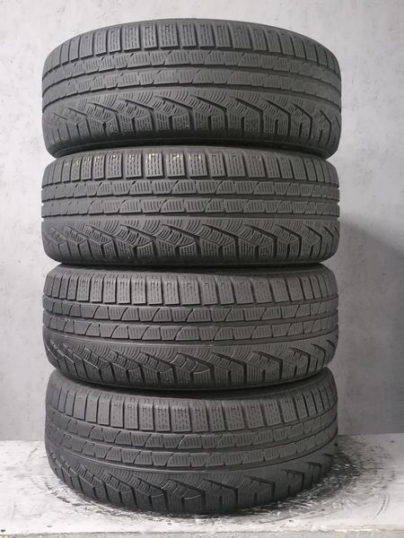Шини б\у 225/55 R17