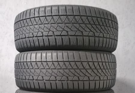 Шини б\у 215/55 R17