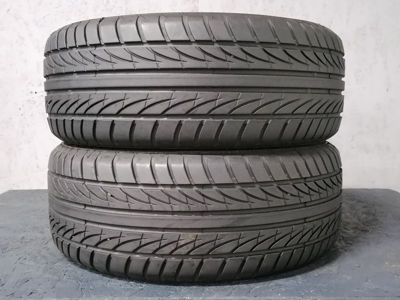 Шини б\у 205/55 R15