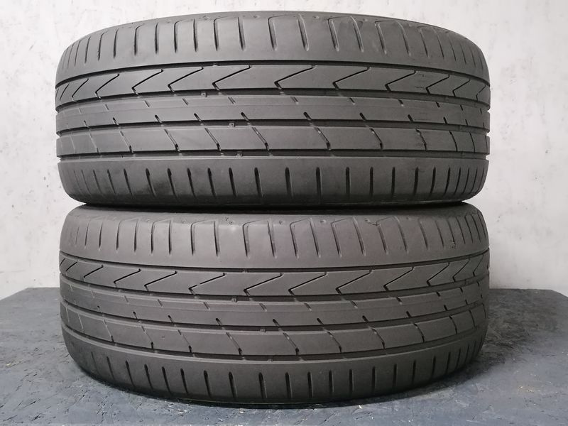 Шини б\у 225/50 R18