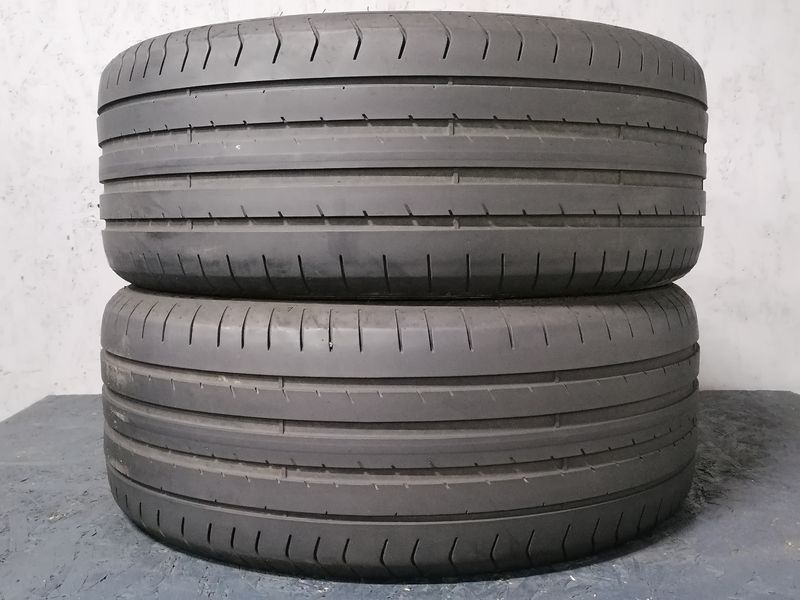 Шини б\у 235/45 R18