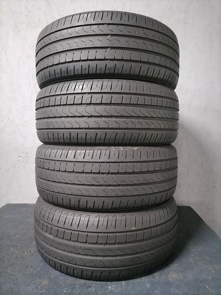Шини б\у 225/55 R17