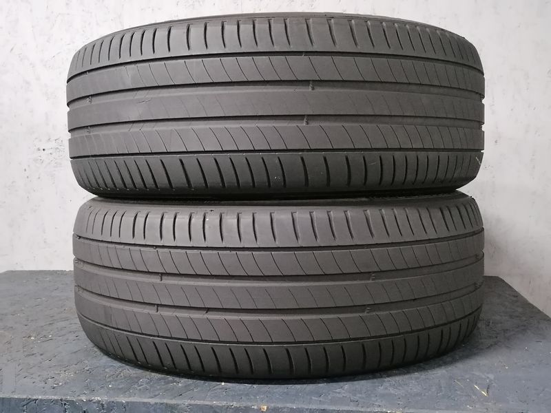 Шини б\у 235/55 R17
