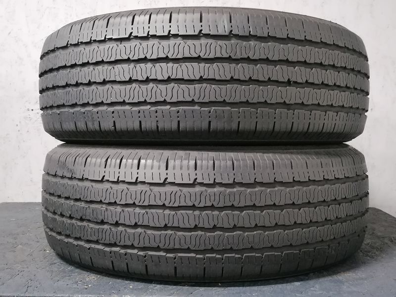 Шини б\у 235/60 R17
