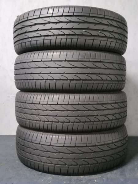 Шини б\у 215/60 R17