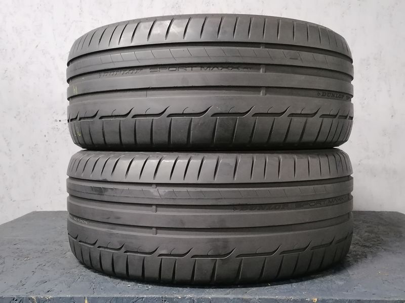 Шини б\у 235/45 R17