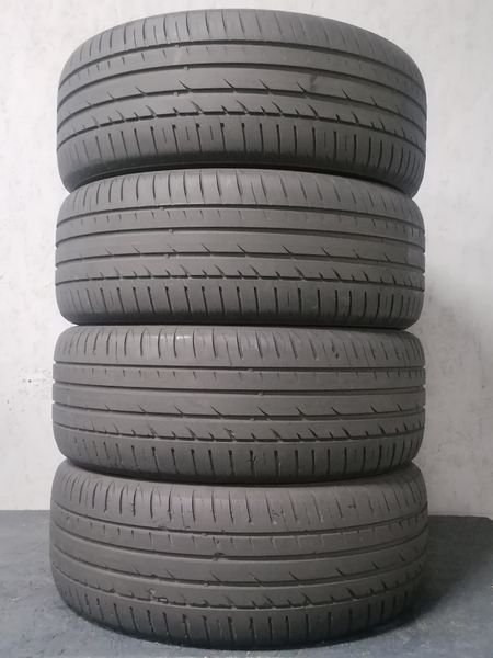 Шини б\у 225/55 R17