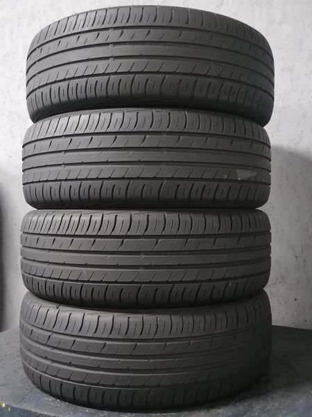 Шини б\у 215/60 R16