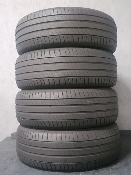 Шини б\у 215/60 R16