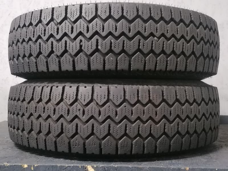 Шини б\у 225/75 R16C