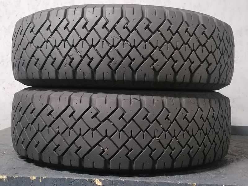 Шини б\у 225/75 R16C