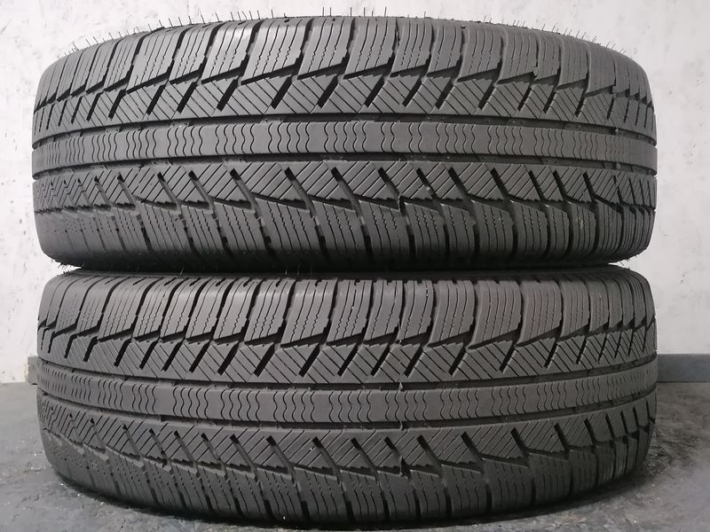 Шини б\у 205/65 R16C