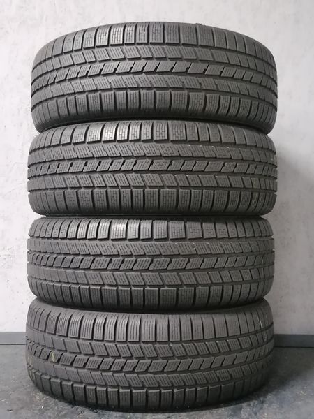 Шини б\у 235/65 R17